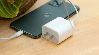 20W PD Fast Charger with USB-C to Lightning Cable for iPhone 14, iPad and AirPods