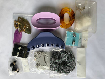 Ladies & Girls Jewelry & Fashion Accessories Set Pack of 11 PCs – Earrings, Necklace, Rings, Hair Accessories & More - DISCOUNT BOX 5